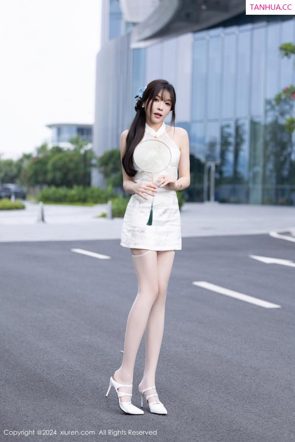 陈芝 芝芝Booty [XiuRen]高清写真图 2024.09.02 No.9101 徐莉芝Booty 美腿丝袜第2张图片
